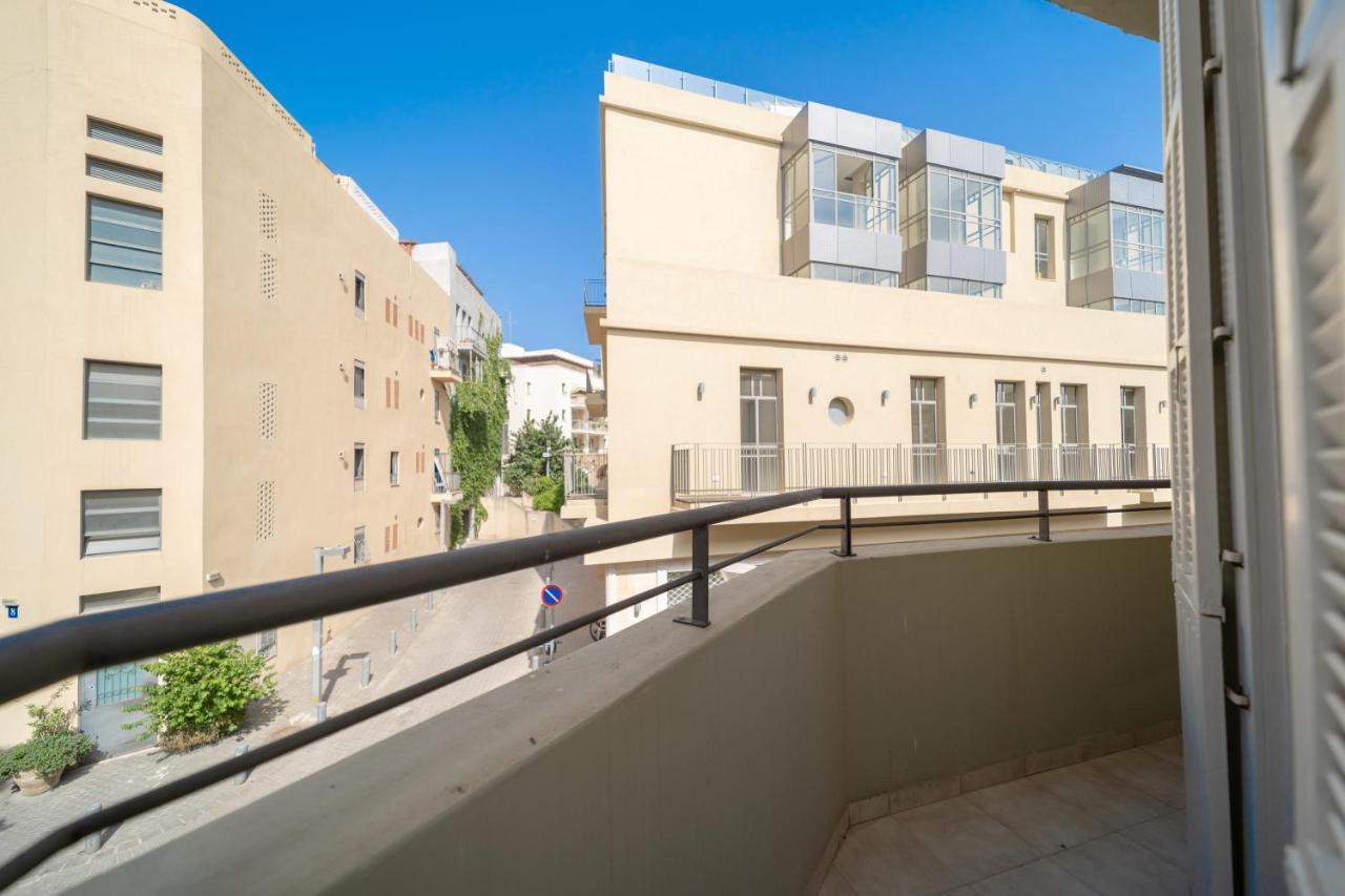 Yalarent Boutique Apartments In Jaffa'S Flea Market Tel Aviv Exterior photo